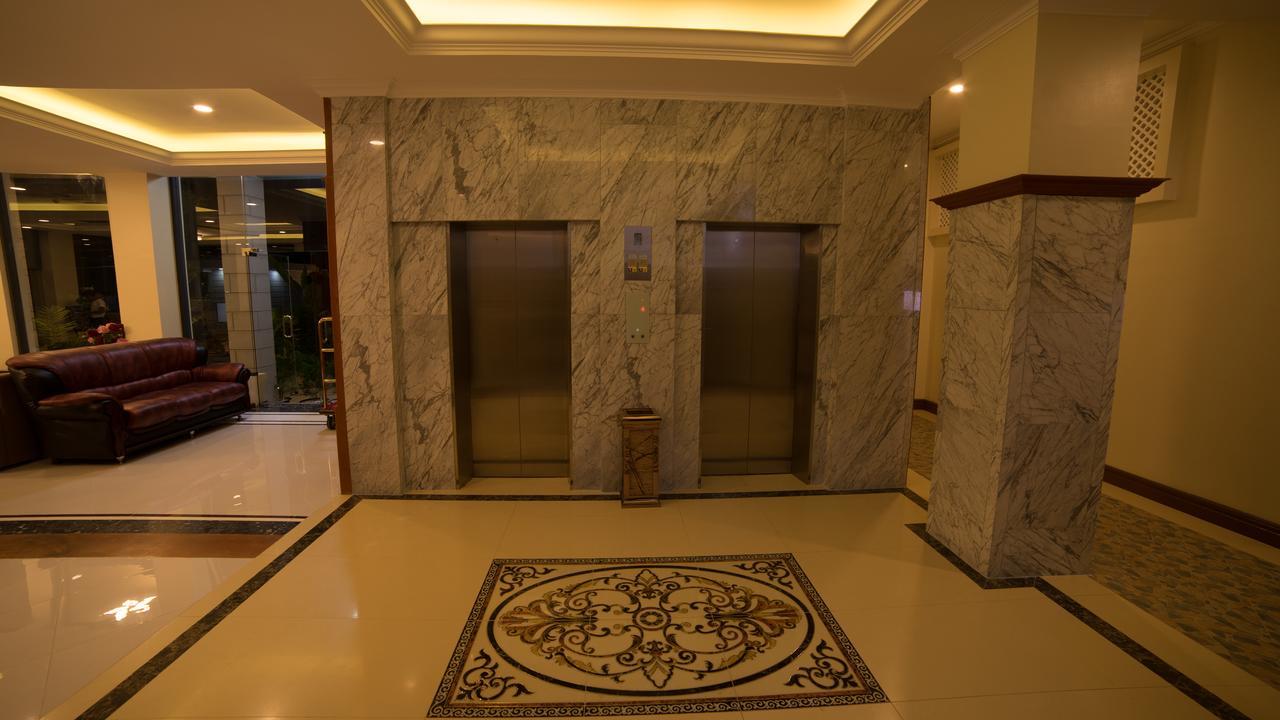Win Unity Hotel Mandalay Bagian luar foto