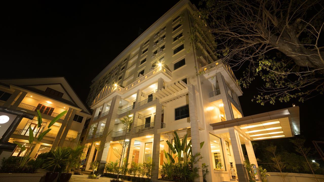 Win Unity Hotel Mandalay Bagian luar foto